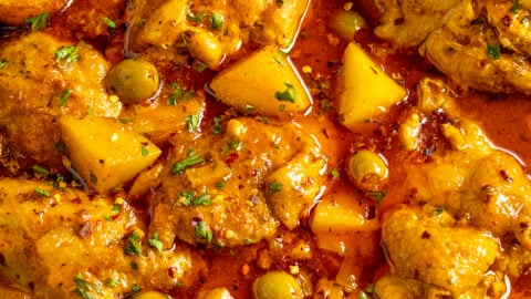 pollo guisado